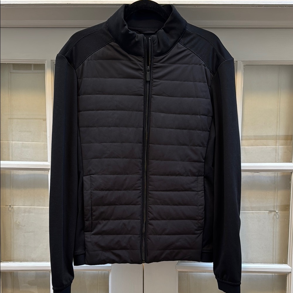 Zara Black Puffer Jacket with Quilted Insulation